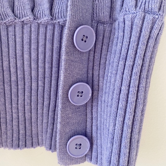 Aritzia Wilfred Plunge Cardigan in PALE VIOLET - Picture 7 of 9